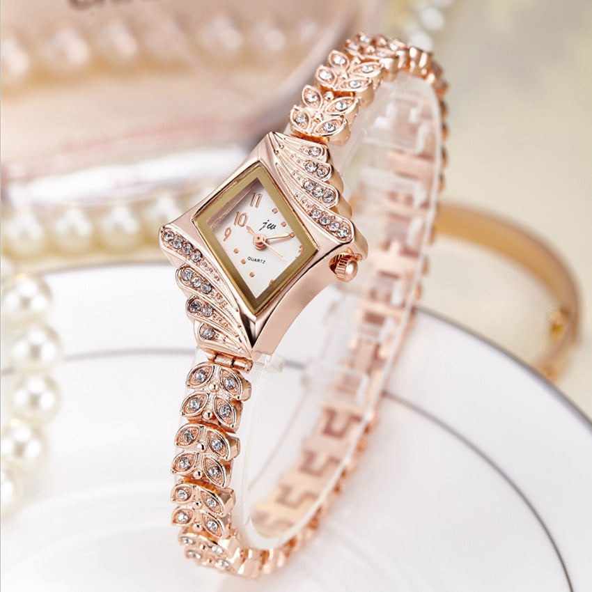 Bracelet Fashion Watch Women's Steel Band Rhinestone Student Quartz Ins Wind Electronic Ladies Fashion Watch