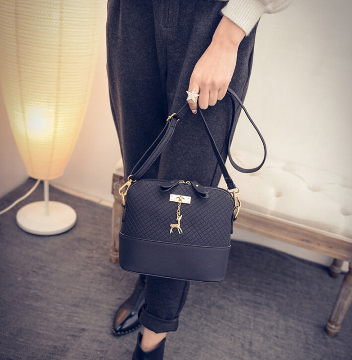 Omen Messenger Bags Fashion Mini Bag With Deer Toy Shell Shape Bag Women Shoulder Bags handbag