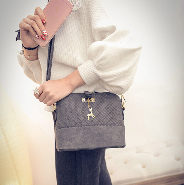 Omen Messenger Bags Fashion Mini Bag With Deer Toy Shell Shape Bag Women Shoulder Bags handbag