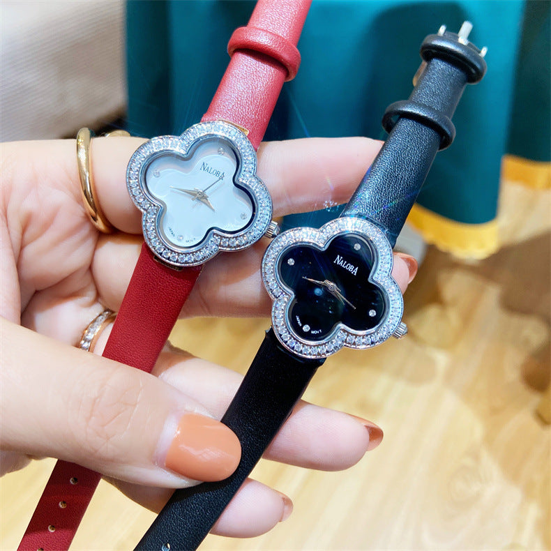 Four-leaf Clover Vatican Hakka Diamond-encrusted Women&#039;s Watch
