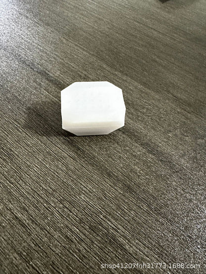 4890158837636