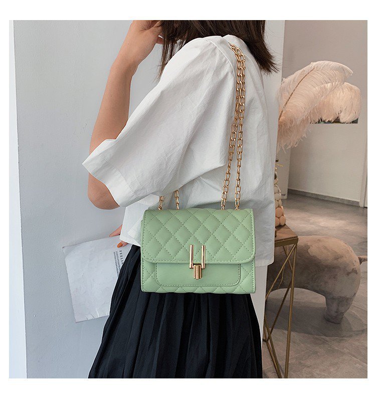 On The New Korean Version Of The Popular PU Small Square Bag Rhombus Embroidery Line Messenger Turn Lock Small Bag Women&#039;s Bag Shoulder Fashion Chain Bag
