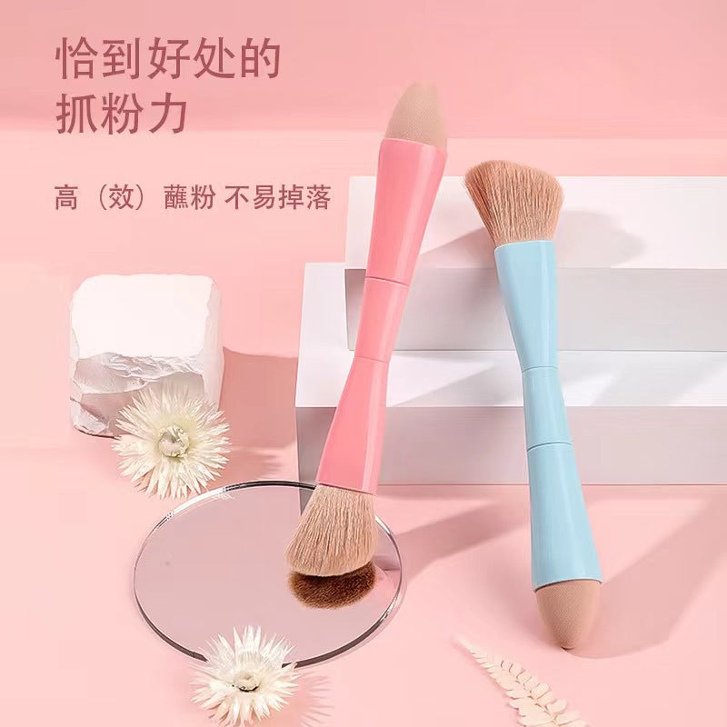 Explosive Makeup Brush Four-in-One Beauty Tools Multifunctional Portable Beauty Pen Concealer Blush Foundation